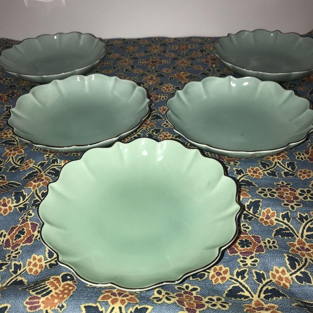 深川製磁　百年庵　青磁　銘々皿　グリーン　小皿　5枚 Amazon | 深川製磁 百年庵 青磁 銘々皿 グリーン 小皿 5枚